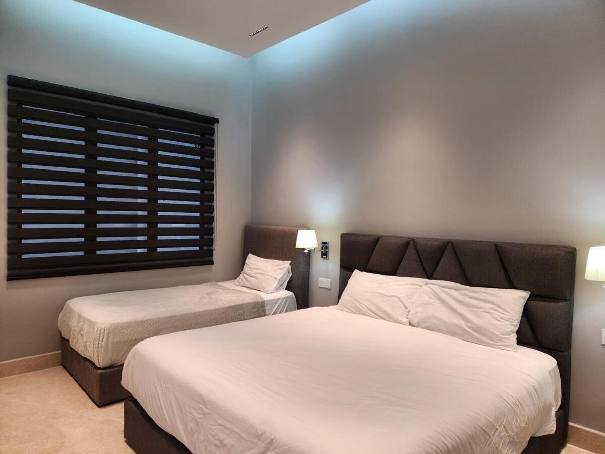Botani Nardine Luxury Semi D 5br5bath19pax Rumah percutian