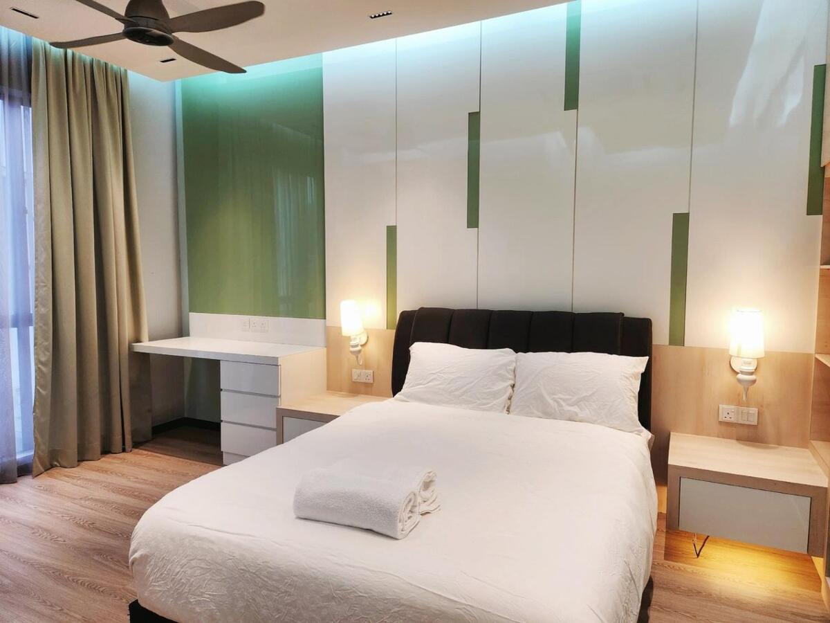 Botani Nardine Luxury Semi D 5br5bath19pax Ipoh