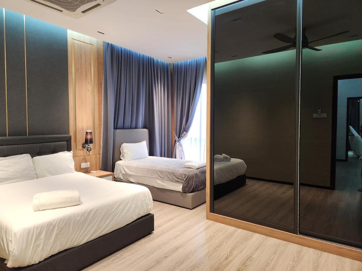 Botani Nardine Luxury Semi D 5br5bath19pax Rumah percutian Ipoh